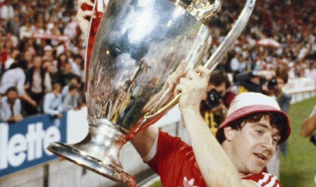 欧联杯前瞻：布拉加迎战诺丁汉森林，森林能否重走热刺逆袭路？