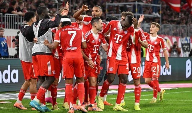 历史首遇！亚特兰大对阵拜仁：意甲真蓝黑硬刚德甲霸主，谁能拿下首回合先手？CCTV5不直播